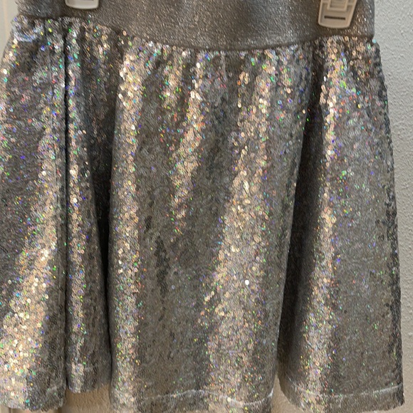 NWT American Girl sparkly silver skirt and pink snowflake tshirt—it’s a set! - Picture 2 of 3